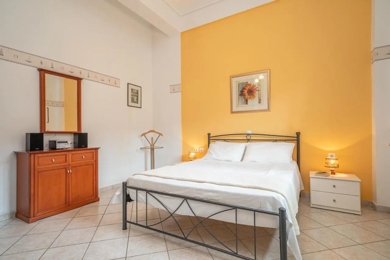 Faos Luxury Apartments Agia Efimia