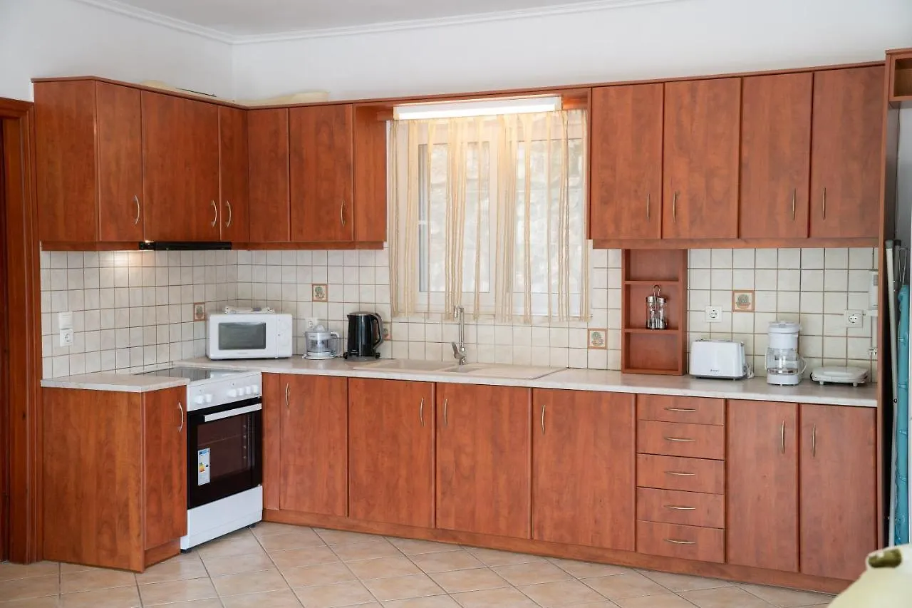 Faos Luxury Apartments Agia Efimia