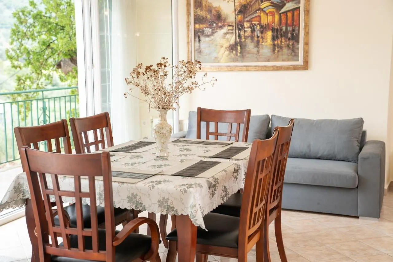 Faos Luxury Apartments Agia Efimia 0*,