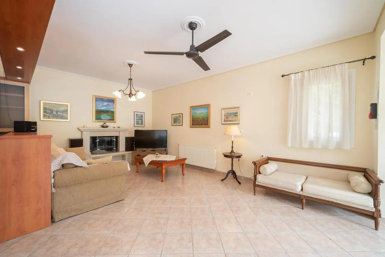 Faos Luxury Apartments Agia Efimia Greece