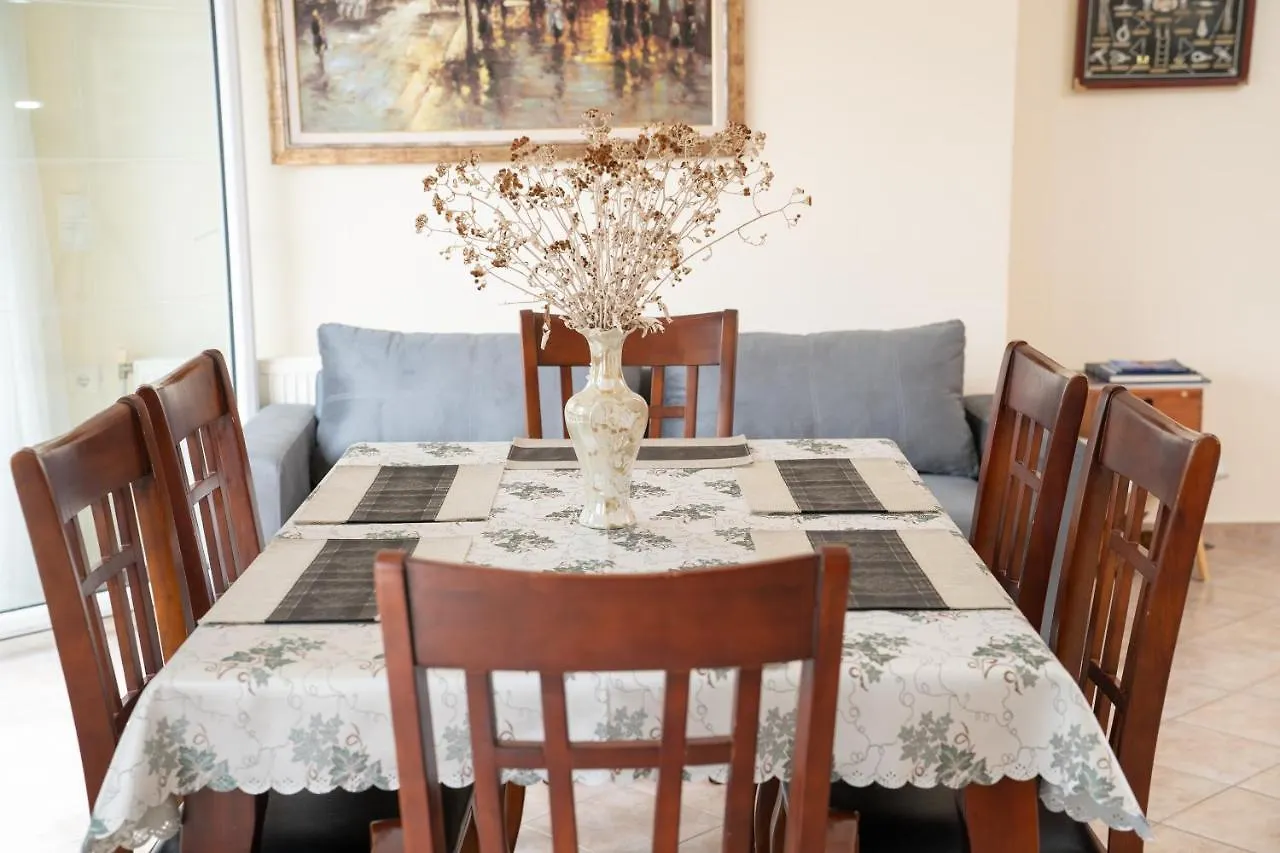 Faos Luxury Apartments Agia Efimia